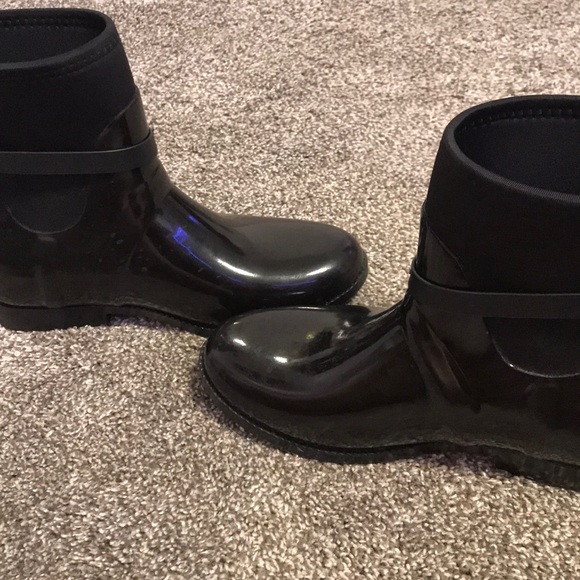 black michael kors rain boots - Picture 4 of 6